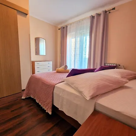 Apartment Mande 2 Barbat na Rabu